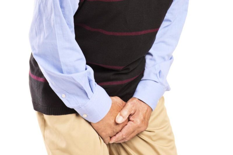 Cinsel organlarda dırdırcı ağrı prostatitin ana belirtisidir